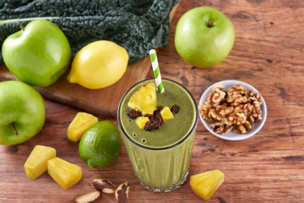 Green Grail Smoothie LeafSide