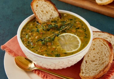 Golden-Garlic-Bean-Soup-LeafSide