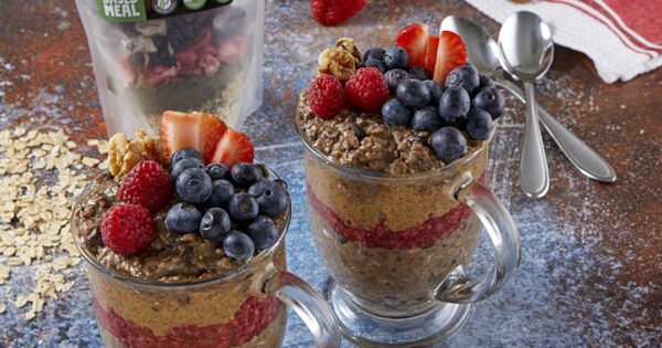 Almond Butter & Berry Burst Overnight Oats - LeafSide
